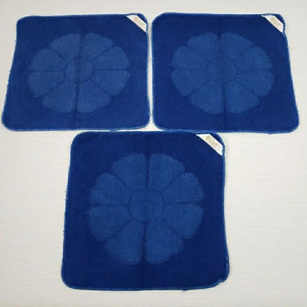 Surety Deluxe 3 Hand Towel 3 wash cloth Navy Blue Daisy Fringe Groovy Vintage